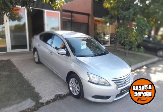 Autos - Nissan Sentra corolla 2015 Nafta 200000Km - En Venta