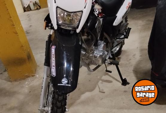 Motos - Keller 150 2025 Nafta 2000Km - En Venta