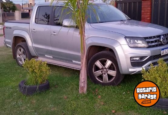 Camionetas - Volkswagen amarok dc 2.0l tdi 180 cv 2017 Diesel 120000Km - En Venta