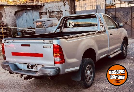 Camionetas - Toyota Hilux cab simple 2010 Diesel 344000Km - En Venta
