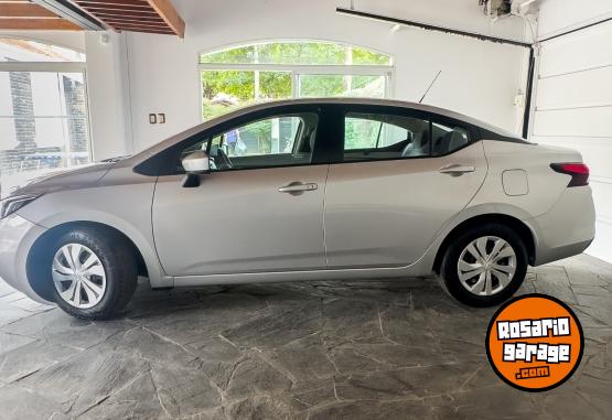 Autos - Nissan Versa Sense 1.6 2021 Nafta 43000Km - En Venta