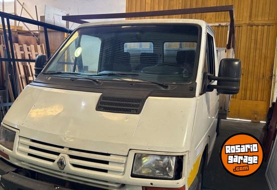 Autos - Renault Rodeo 2002 Diesel 111Km - En Venta