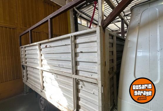 Autos - Renault Rodeo 2002 Diesel 111Km - En Venta