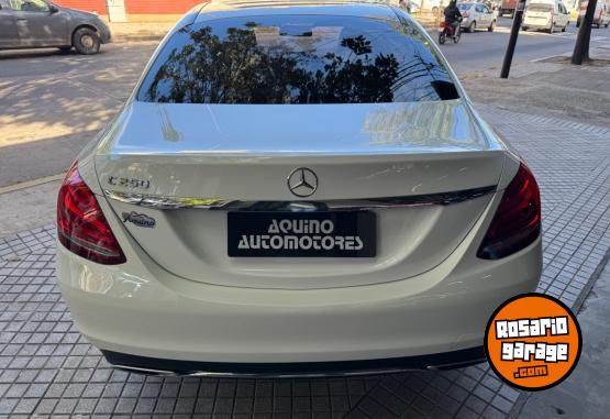 Autos - Mercedes Benz C250 style 2017 Nafta 123000Km - En Venta