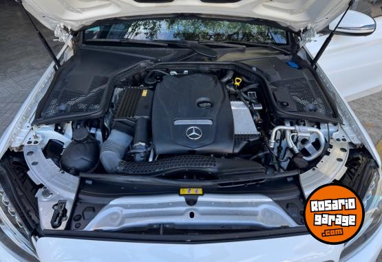 Autos - Mercedes Benz C250 style 2017 Nafta 123000Km - En Venta