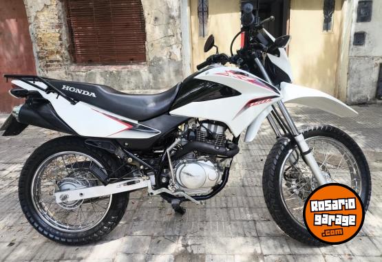 Motos - Honda XR 150L 2018 Nafta 25600Km - En Venta
