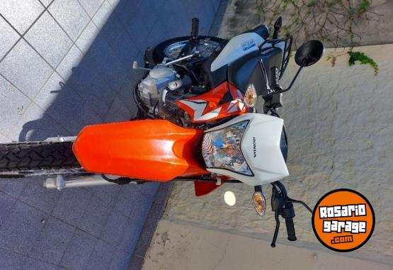 Motos - Honda XR 150 2023 Nafta 3800Km - En Venta
