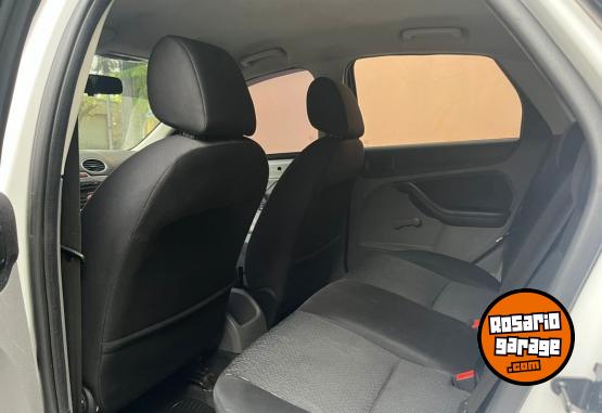 Autos - Ford FOCUS STYLE 2010 Nafta 200000Km - En Venta
