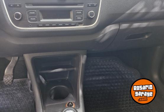 Autos - Volkswagen Up 2015 Nafta 83000Km - En Venta