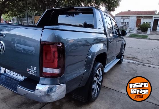 Camionetas - Volkswagen Amarok v6 extreme 2023 Diesel 13000Km - En Venta