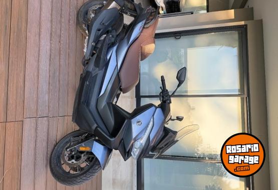Motos - Voge SR4 MAX 2024 Nafta 2400Km - En Venta