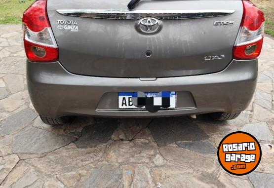 Autos - Toyota Etios xls 2017 Nafta 60000Km - En Venta