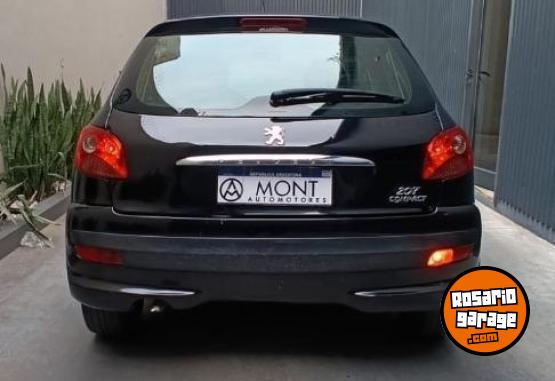 Autos - Peugeot 207 Compact xs 1.4 2011 Nafta 95000Km - En Venta