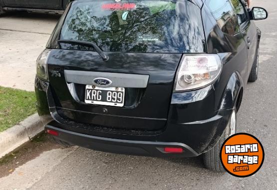 Autos - Ford Ford k 2011 Nafta 130Km - En Venta
