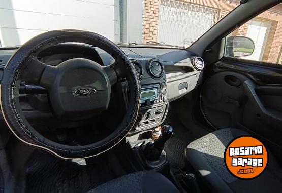 Autos - Ford Ford k 2011 Nafta 130Km - En Venta