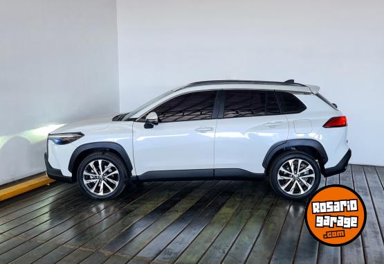 Autos - Toyota COROLLA CROSS XEI HEV 1,8 2022 Electrico / Hibrido 45048Km - En Venta
