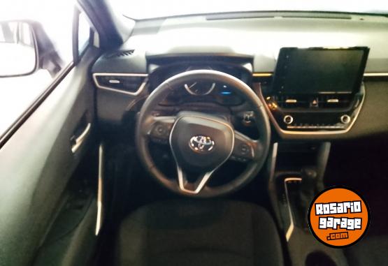 Autos - Toyota COROLLA CROSS XEI HEV 1,8 2022 Electrico / Hibrido 45048Km - En Venta