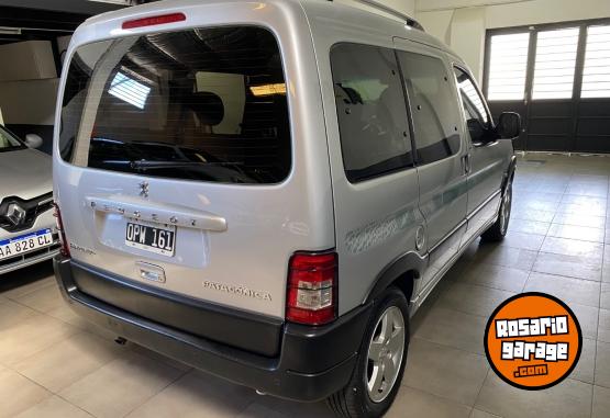 Utilitarios - Peugeot Partner 2015 Diesel  - En Venta