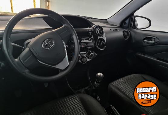 Autos - Toyota ETIOS X 1,5 6M/T 4P 2023 Nafta 84022Km - En Venta