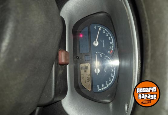 Autos - Suzuki Fun 2004 Nafta 200000Km - En Venta