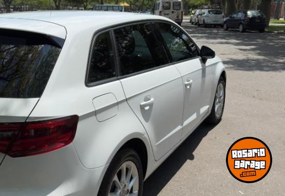 Autos - Audi a3 sportback stronic tech 2015 Nafta 180000Km - En Venta