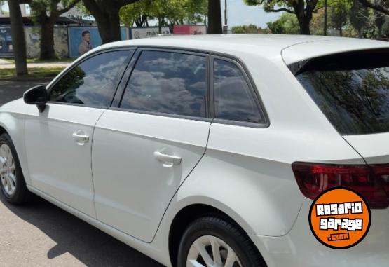 Autos - Audi a3 sportback stronic tech 2015 Nafta 180000Km - En Venta
