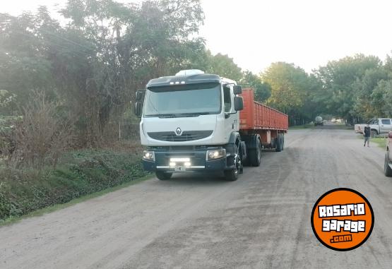 Camiones y Grúas - Camion renault 6x2 premiun 380 - En Venta