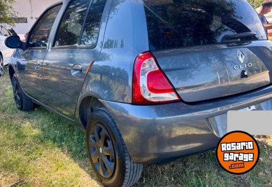 Autos - Renault Clio 2015 Nafta 142000Km - En Venta