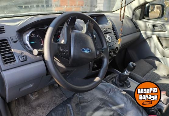 Camionetas - Ford DC 4 x 2 XLS 3,2 L D 2019 Diesel 50000Km - En Venta