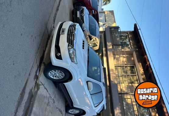 Camionetas - Toyota Sw4 2015 Diesel 120000Km - En Venta