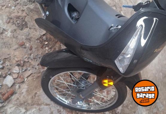 Motos - Keller Crono classic 2025 Nafta 900Km - En Venta