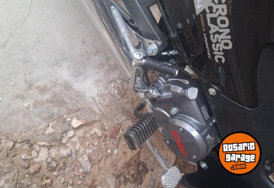 Motos - Keller Crono classic 2025 Nafta 900Km - En Venta