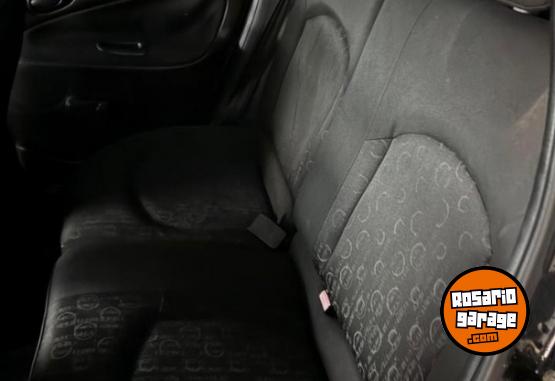Autos - Peugeot 2007 PEUGEOT 206 2.0HDI 2007 Diesel 230000Km - En Venta
