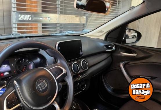 Autos - Fiat Cronos 1.8 16v Precision 2021 Nafta 97000Km - En Venta