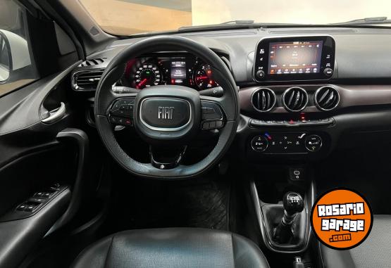 Autos - Fiat CRONOS 1,3 GSE BZ STILE 4 2023 Nafta 79509Km - En Venta