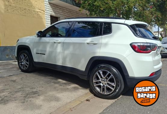 Camionetas - Jeep Compass 2021 Nafta 35000Km - En Venta