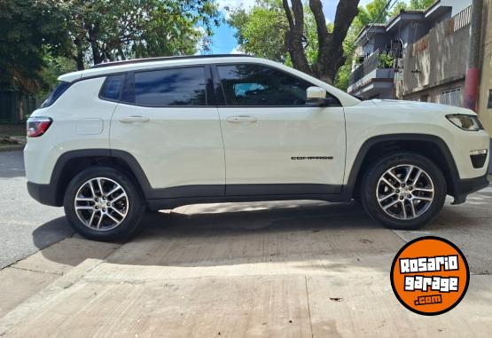 Camionetas - Jeep Compass 2021 Nafta 35000Km - En Venta