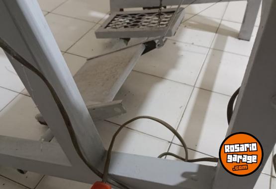 Otros - Maquina de coser Cuero/Lonas (18/02) Oportunidad, escucho Ofertas!!!! - En Venta