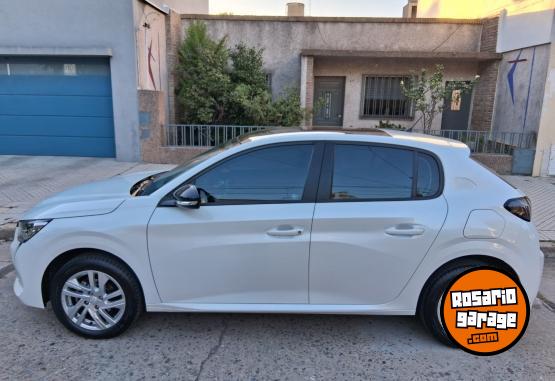 Autos - Peugeot Active 208 2023 Nafta 22000Km - En Venta