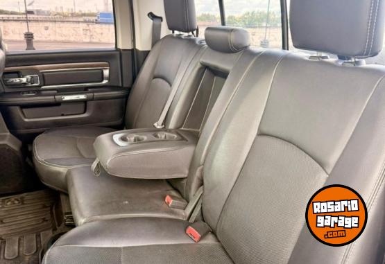Camionetas - RAM Laramie 5.7 2018 Nafta 64000Km - En Venta