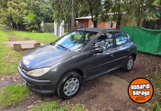 Autos - Peugeot 206 generation 2010 Nafta 241444Km - En Venta