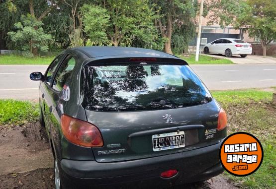 Autos - Peugeot 206 generation 2010 Nafta 241444Km - En Venta