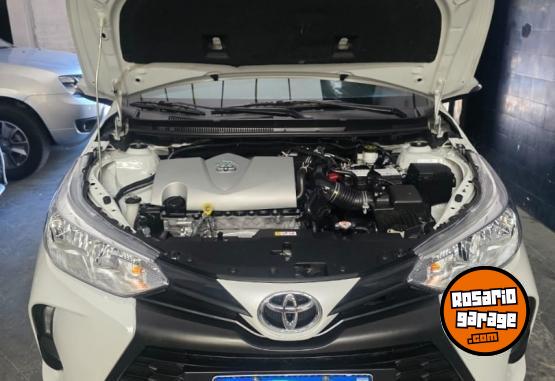 Autos - Toyota YARIS XS CVT 2024 Nafta 55000Km - En Venta