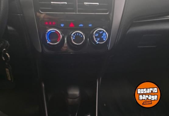 Autos - Toyota YARIS XS CVT 2024 Nafta 55000Km - En Venta