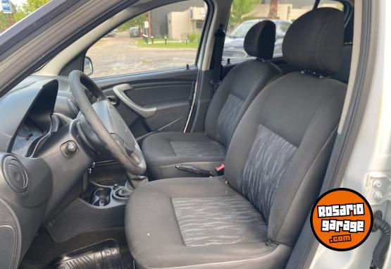 Autos - Renault Sandero pack 1.6 2012 Nafta 120000Km - En Venta