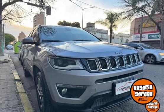 Camionetas - Chrysler compass 2020 Nafta 90000Km - En Venta