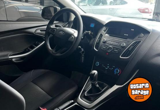 Autos - Ford Focus 1.6 S 2019 Nafta 129000Km - En Venta