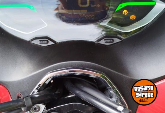 Motos - Honda PCX 160 CC 2025 Nafta 1220Km - En Venta