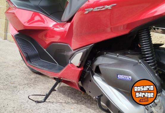 Motos - Honda PCX 160 CC 2025 Nafta 1220Km - En Venta