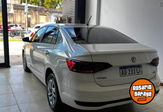 Autos - Volkswagen Virtus 1.6 Trendline A/T 2018 Nafta 130000Km - En Venta